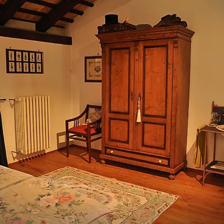 Casa Medievale Del Mugnaio Frühstückspension Strassoldo